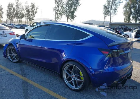 2021 Tesla Model Y Performance Dual Motor All-Wheel Drive from USA, damaged, VIN 5YJYGDEF8MF195081